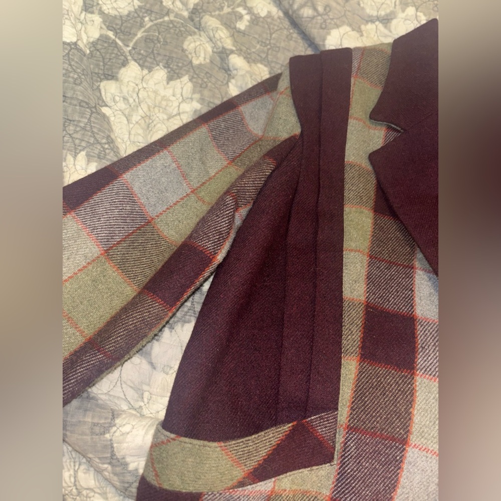 Samya Deep Purple Blazer - Picture 7 of 10